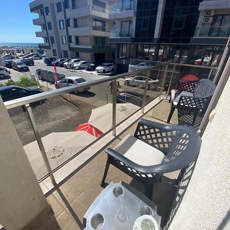 Apartament Andy Mamaia Nord 30 M De Plaja Năvodari Exteriör bild